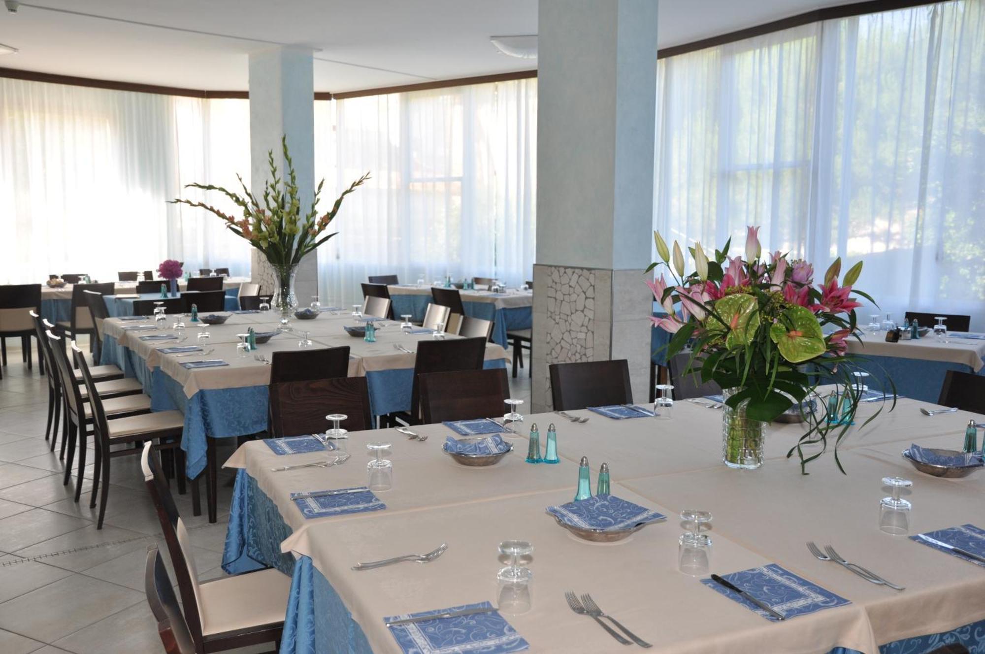 Hotel Real Cervia Kültér fotó