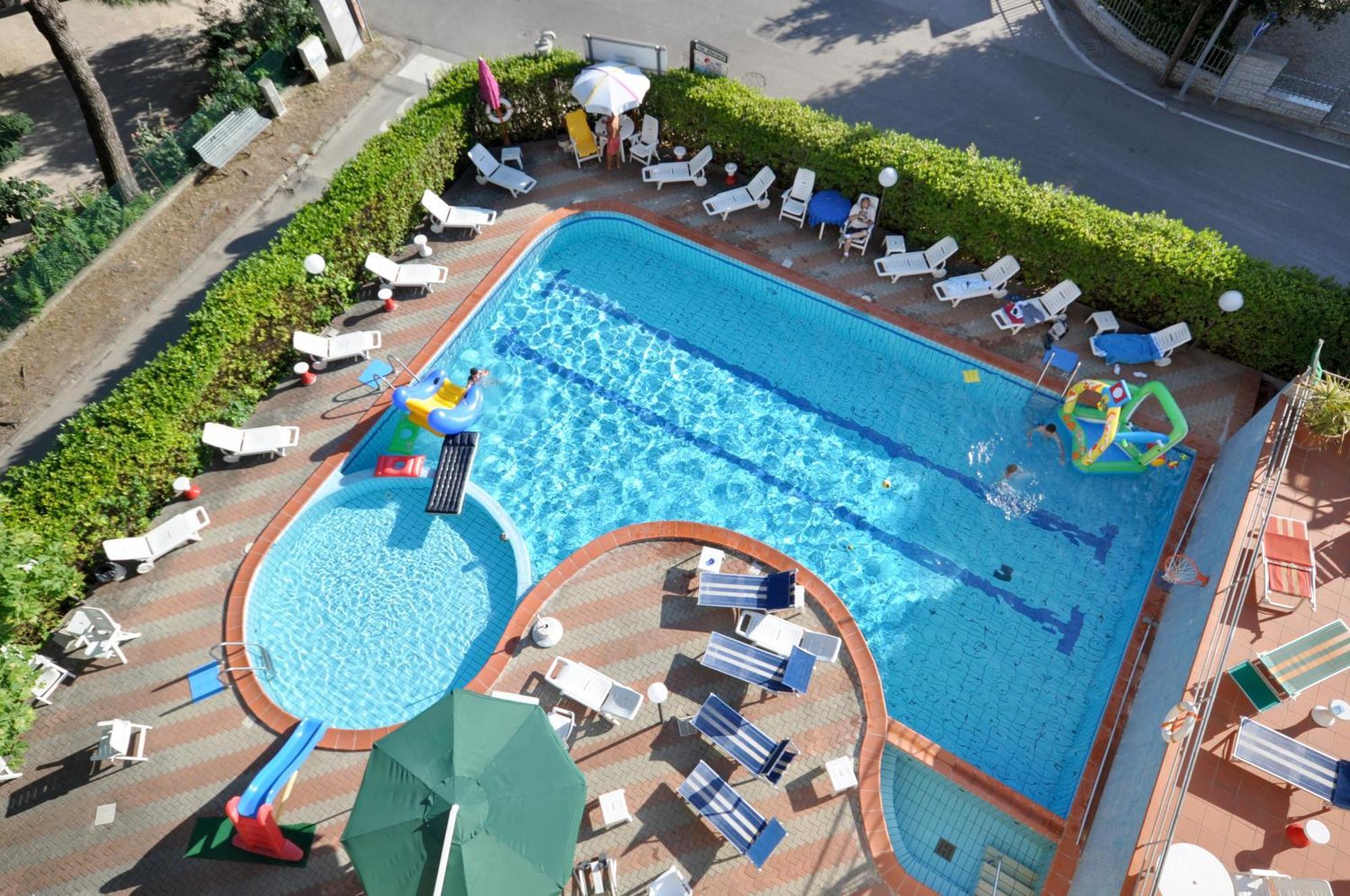 Hotel Real Cervia Kültér fotó