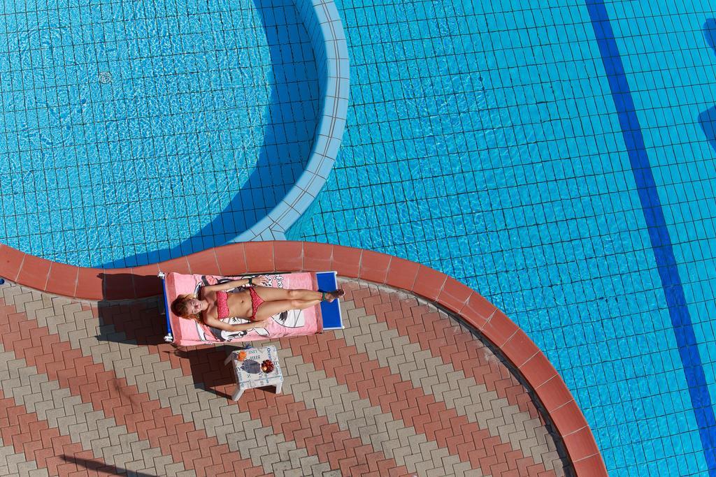 Hotel Real Cervia Kültér fotó