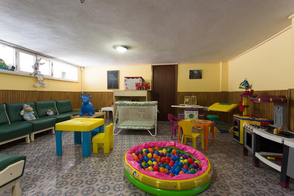 Hotel Real Cervia Kültér fotó